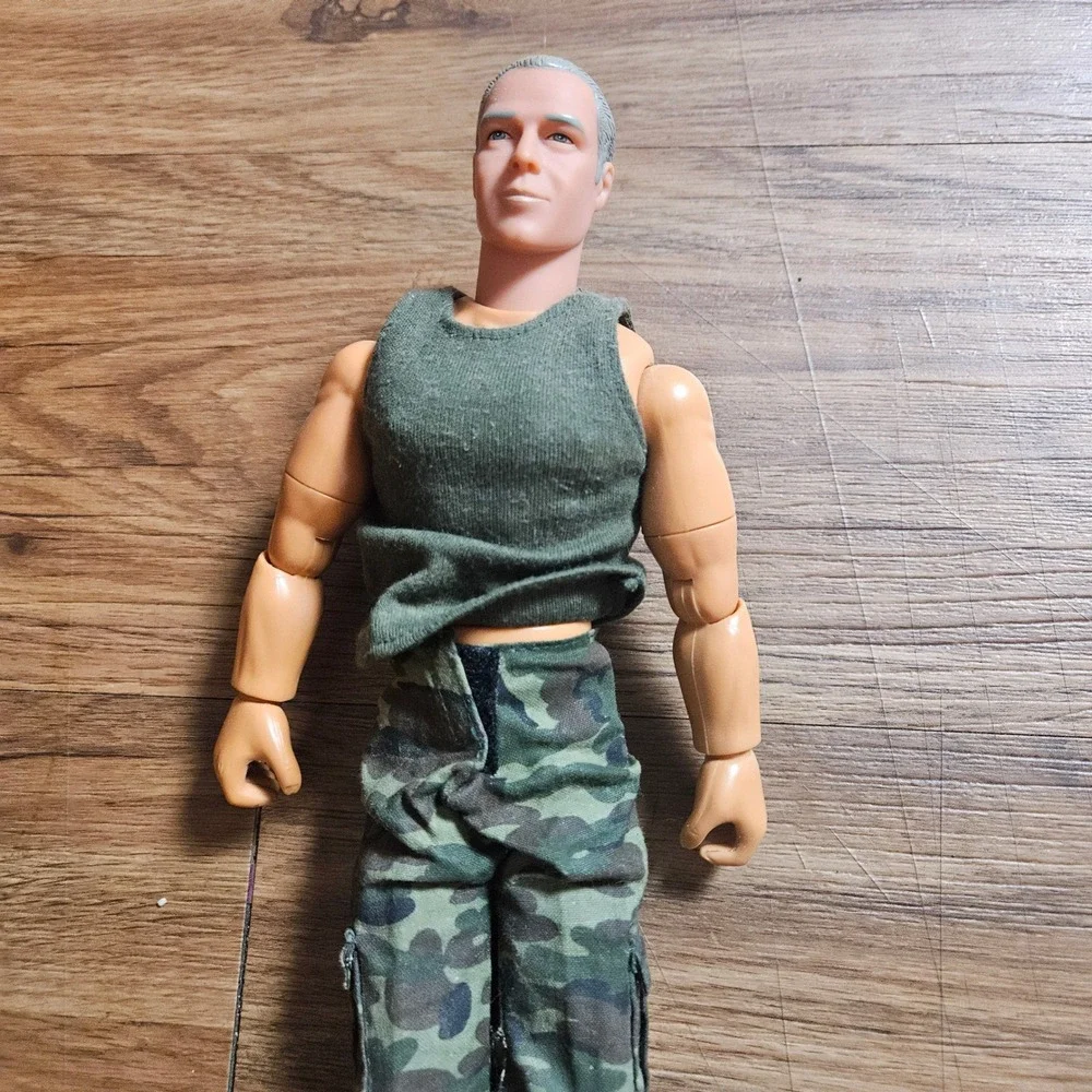 Vintage GI Joe World Peacekeeper Action Figure Soldier 11